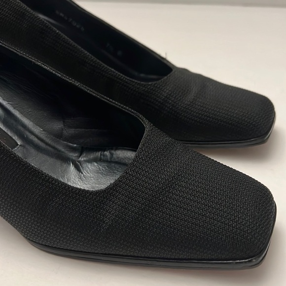 Stuart Weitzman Black Pointed Square Dress Shoes Size 7.5 - Picture 4 of 10